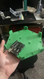 Controller mounted on the printed hub base.